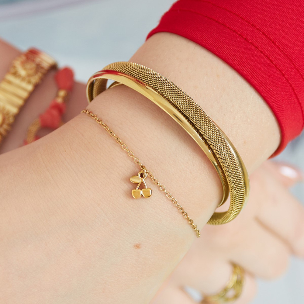 Bracelet fin et cerise dorée